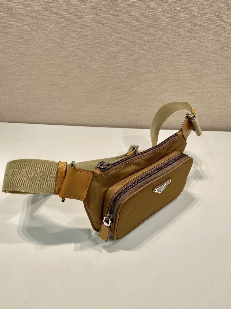 Pra*a waist chest packs